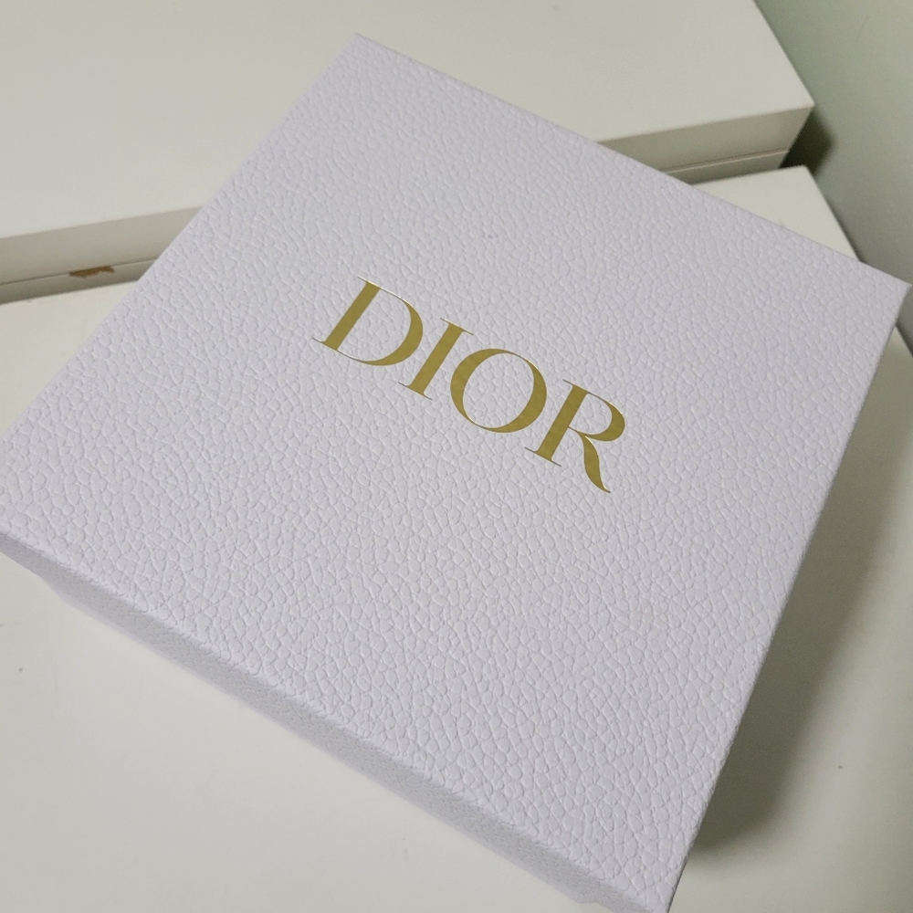 Dior Gift Box $10 Each. - Picture 4 of 7